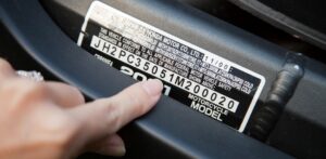Як дізнатися історію автомобіля за номером в Україні?
