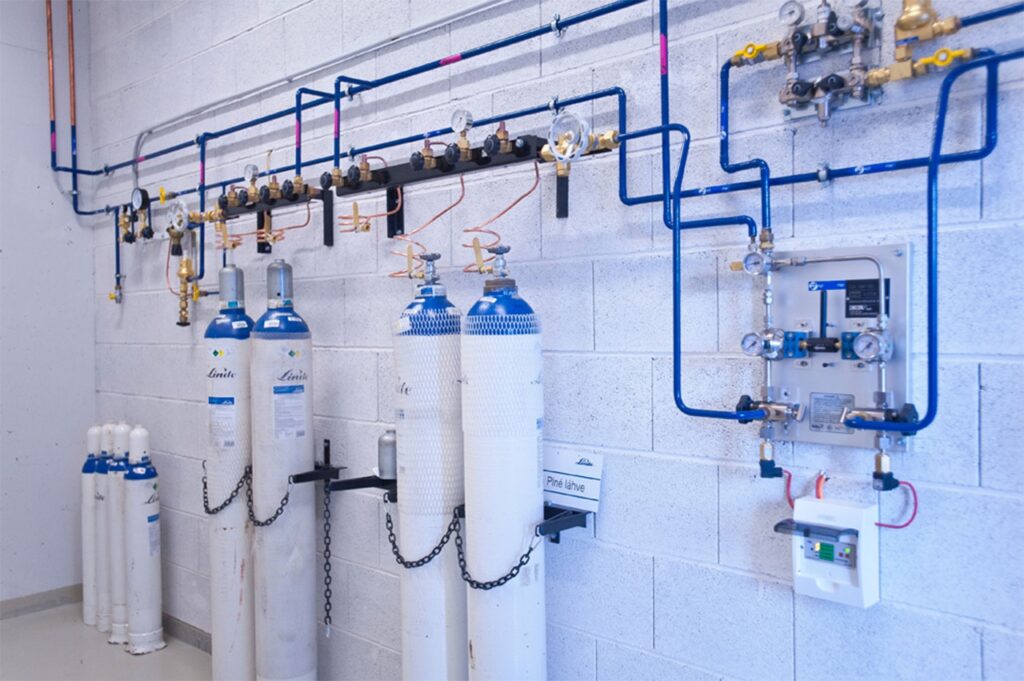 Кислородная заправочная станция и кислородная розетка: важность выбора хорошего оборудования